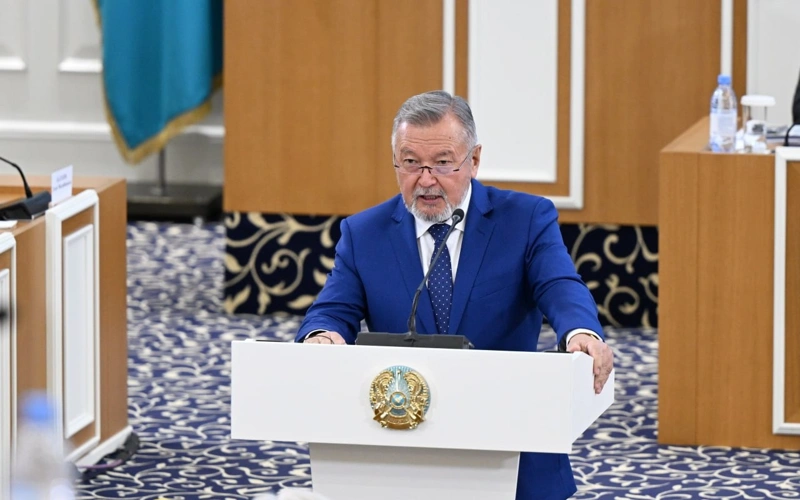 Председатель Республиканской коллегии юридических консультантов Казахстана Серик Акылбай
