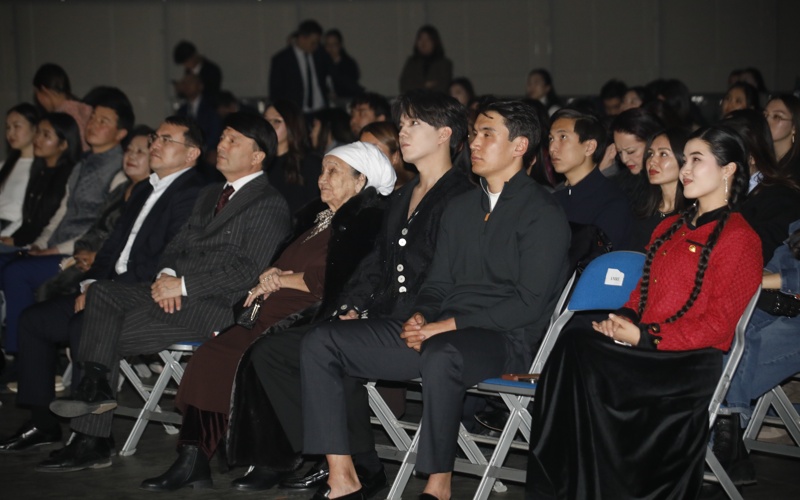 Димаш Кудайберген представил премьеру международного проекта в&nbsp;Алматы