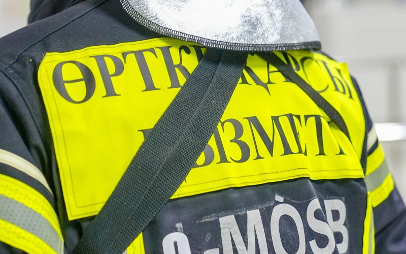 pojar, pojarnıkı, protıvopojarnaıa slýjby, órt, órtke qarsy qyzmeteti