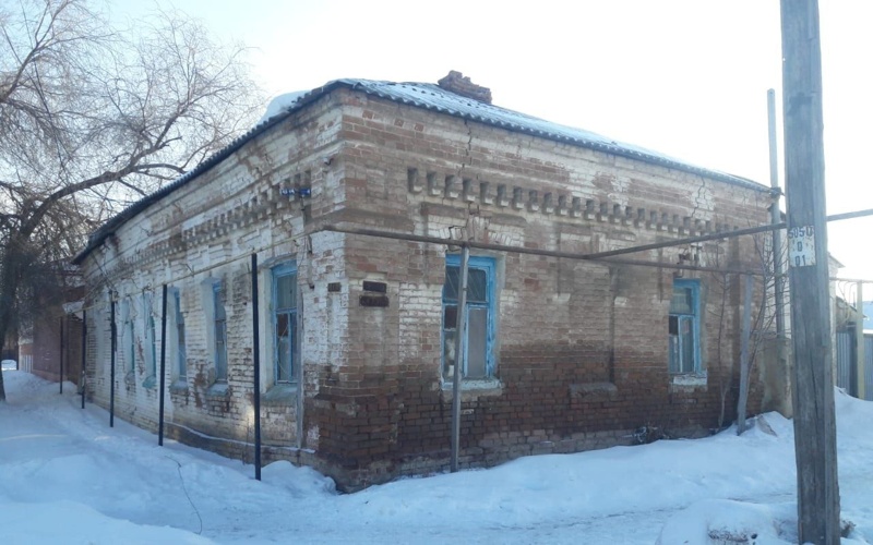 Оралда апатты үйі сүрілген тұрғындар неліктен баспана ала алмай отыр