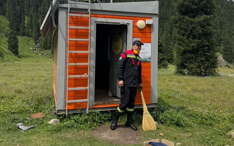 В каком состоянии спасательные хижины в горах Алматы