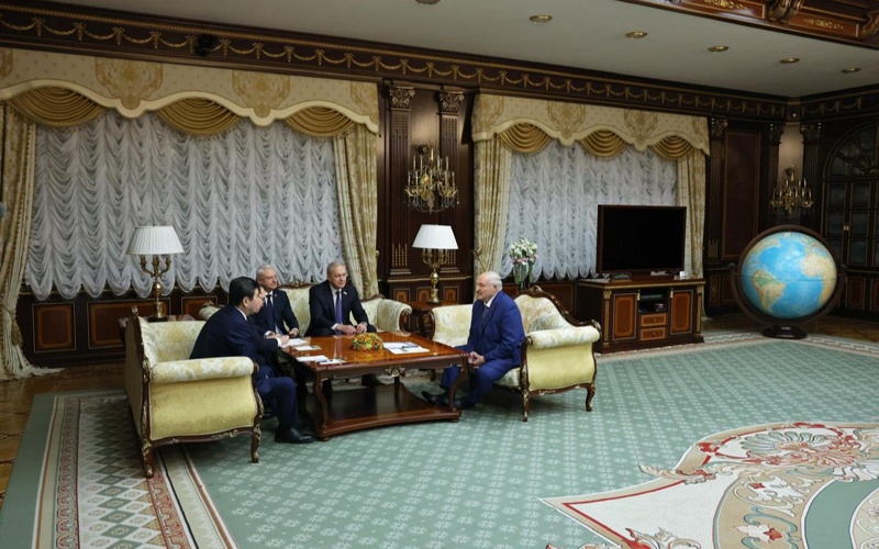 Ерлан Кошанов посетил Республику Беларусь с&nbsp;официальным визитом