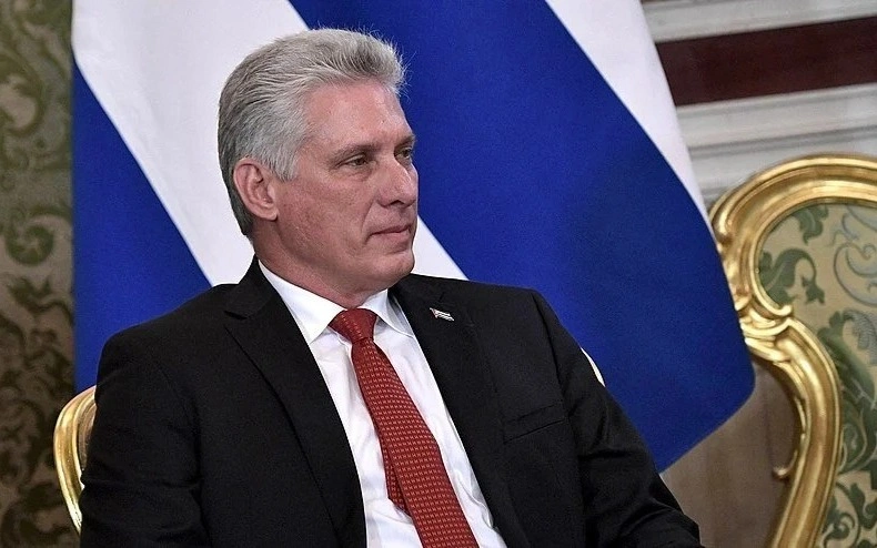 Президент Кубы готов к переговорам с США, но отвергает давление