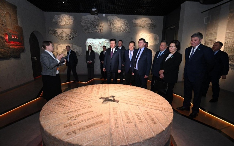 Мәжіліс спикері Ерлан Қошанов Беларусь Республикасына ресми сапармен барды