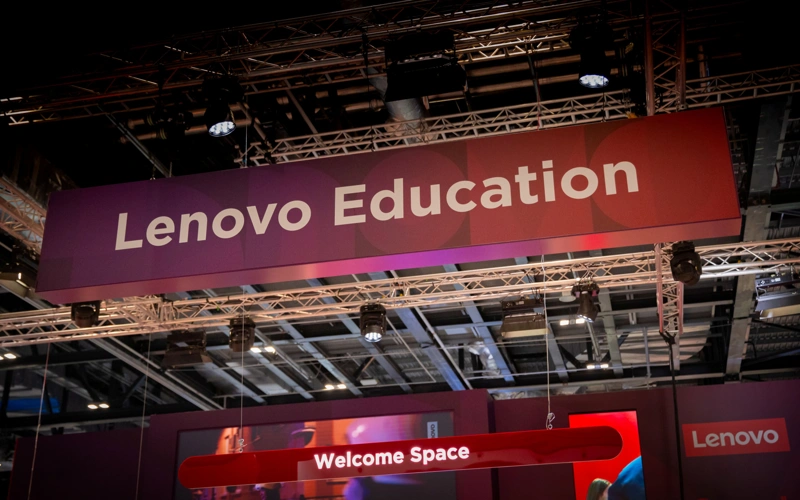Lenovo и представители Казахстана обсудили внедрение ИИ в образование на форуме BETT