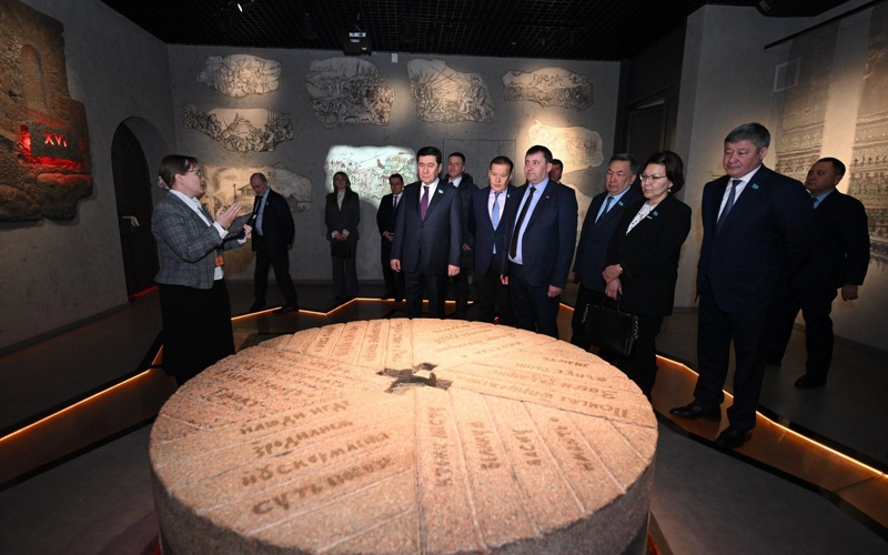 Ерлан Кошанов посетил Республику Беларусь с&nbsp;официальным визитом