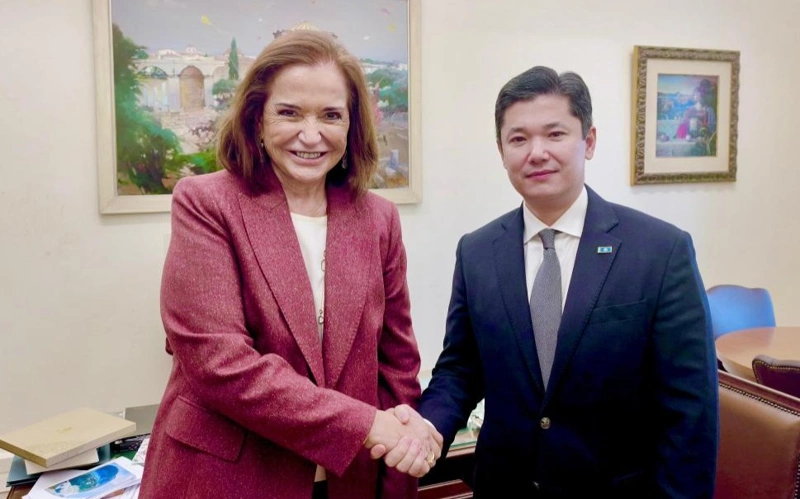 Kazakhstan showcases constitutional reforms in talks with Greek Parliament