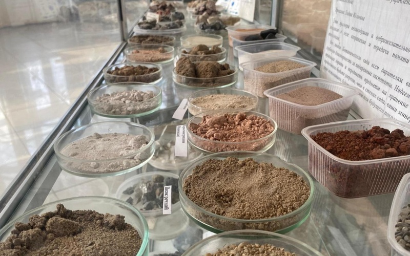 Petropavldaǵy botanıkalyq baqta tastardyń erekshe kollektsııasy saqtalǵan