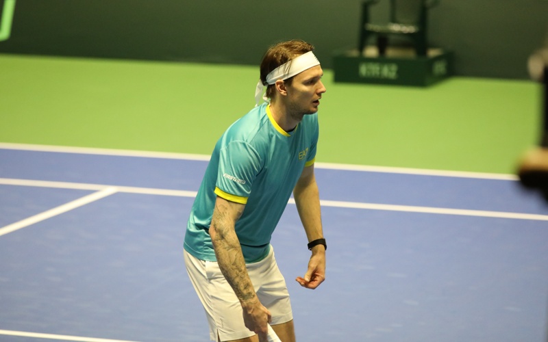 Kazakhstan and Monaco refuse to let go at the Davis Cup