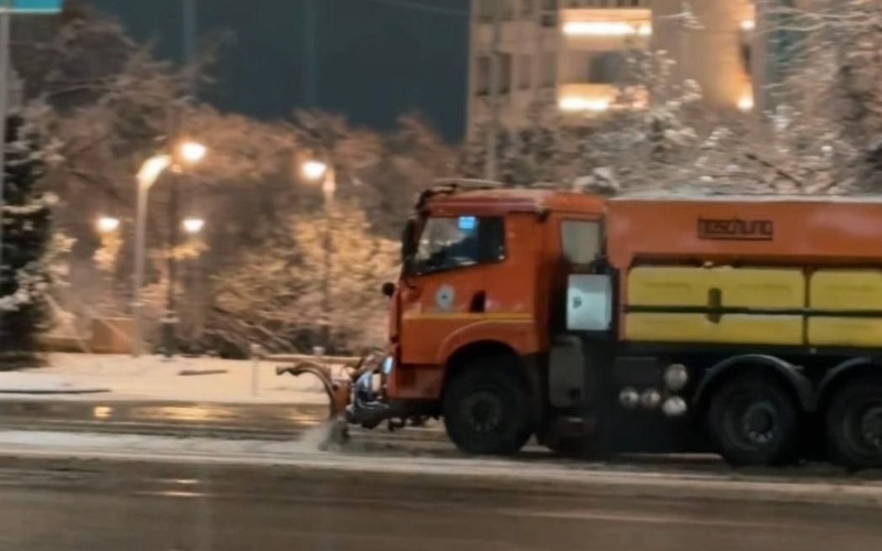 коммунальщики, уборка улиц