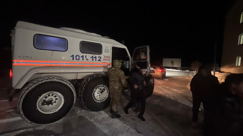 哈萨克斯坦紧急情况部周末救援行动：126人成功脱困并被疏散