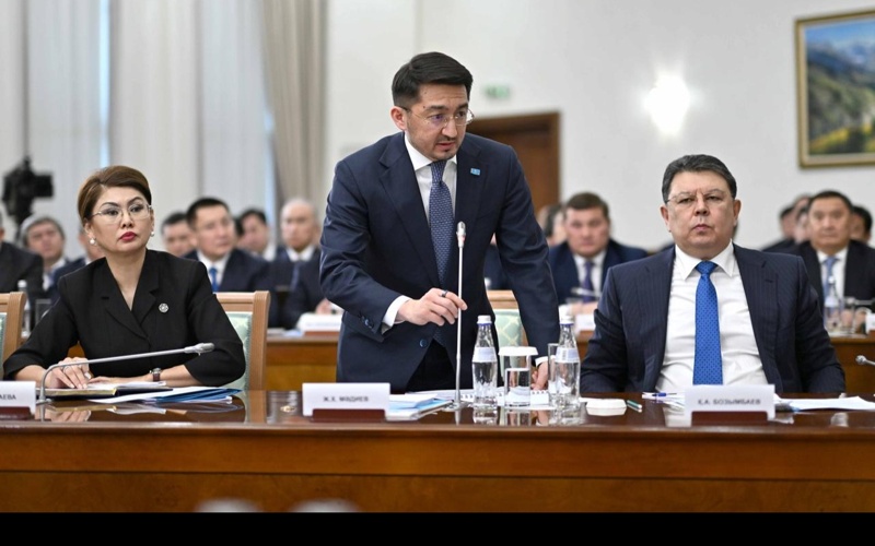Расширенное заседание Правительства РК с участием Президента Расширенное заседание Правительства РК с участием Президента