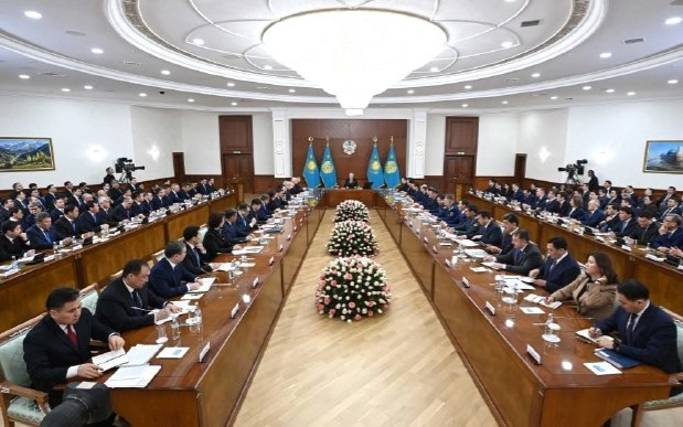 Президент открыл расширенное заседание Правительства РК