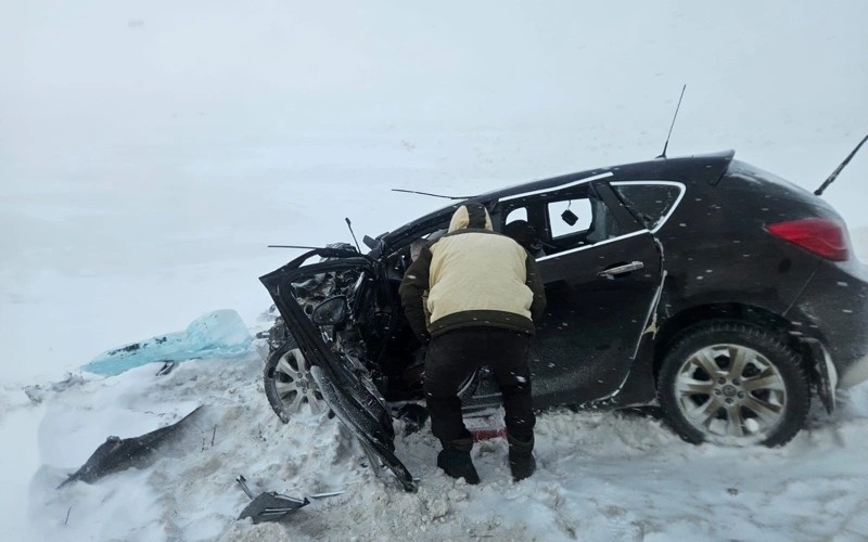 4 killed in horrific road tragedy in Aktobe region