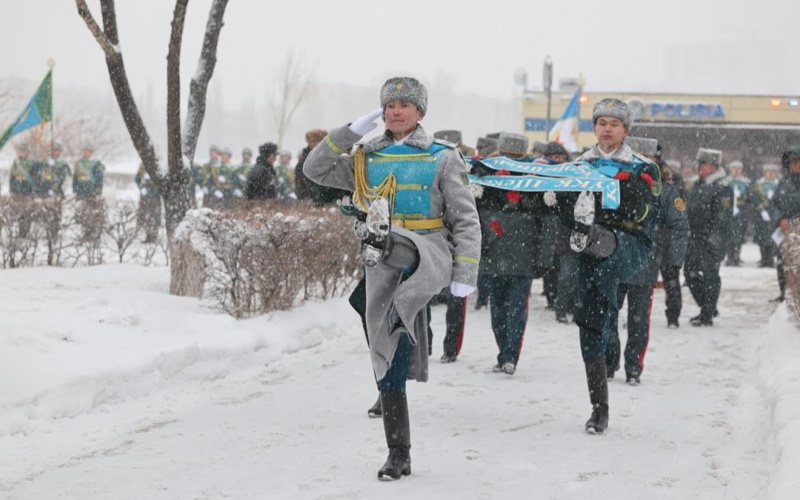 哈萨克斯坦纪念独立步兵营撤离塔吉克—阿富汗边境25周年 哈萨克斯坦纪念独立步兵营撤离塔吉克—阿富汗边境25周年