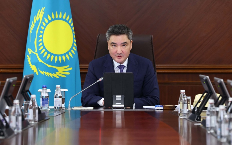 Олжас Бектенов