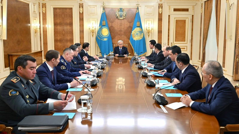 Tokayev holds meeting on civil rights protection and public safety