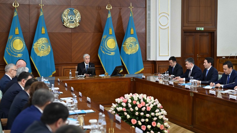 Касым-Жомарт Токаев на расширенном заседании Правительства