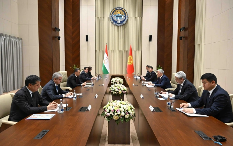 Kyrgyzstan, Tajikistan to raise mutual trade volume up to $500mn