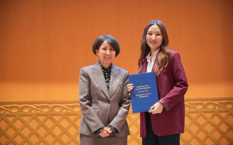 14 молодых казахстанских ученых получили квартиры