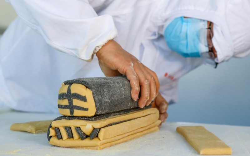 Character-inlaid candies cubes, Qimen County, China, Chinese New Year, traditions, culture
