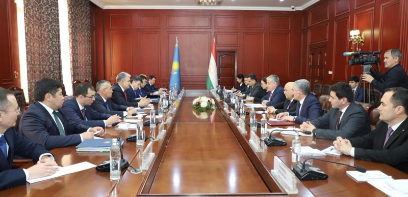 Kazakh and Tajik FMs chart path to $2 billion trade milestone