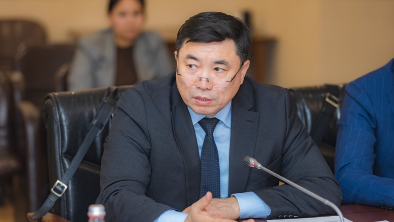 Salyq reformasy aıasynda qarjy quraldaryna qatysty daýly normalar talqylandy Salyq reformasy aıasynda qarjy quraldaryna qatysty daýly normalar talqylandy