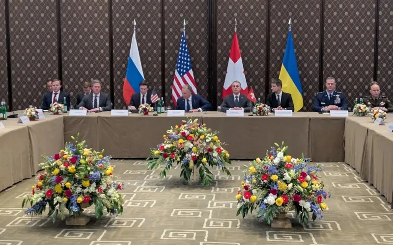 Первый день трехсторонних переговоров России, Украины и США