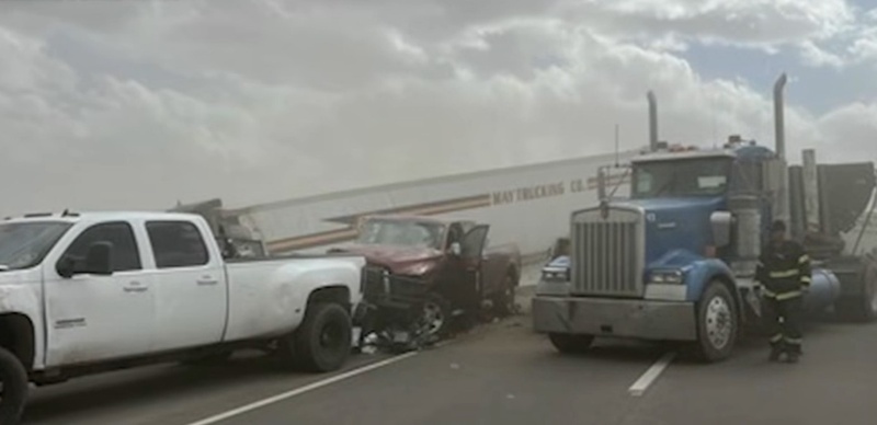 4 killed, over dozen injured in 30-vehicle crash in U.S. Colorado
