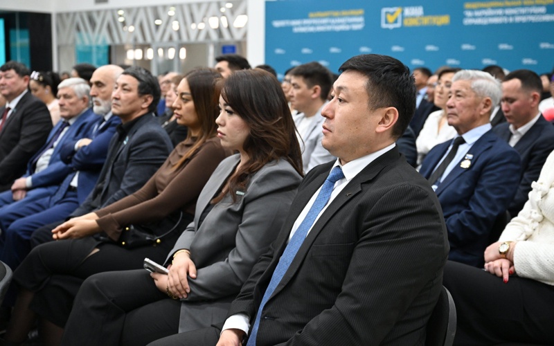 Жетісу облысында жаңа Конституция жобасы мен саяси жүйенің басты өзгерістерін талқылады