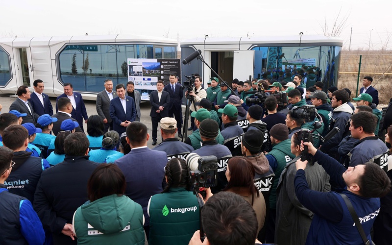 О семейных ценностях в проекте новой Конституции поговорили члены Коалиции с туркестанцами О семейных ценностях в проекте новой Конституции поговорили члены Коалиции с туркестанцами