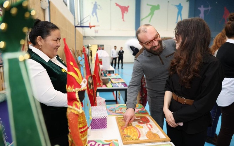 哈土两国教育部联办 突厥世界儿童游戏节在阿斯塔纳落幕