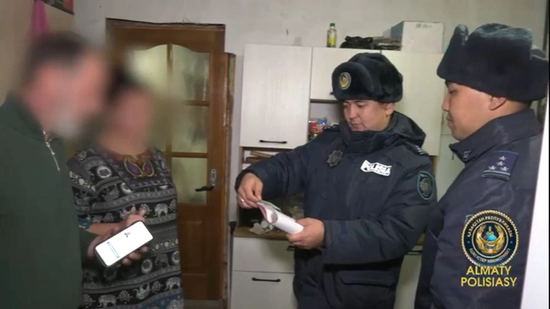 «Резиновые квартиры» с 60 прописанными выявили в Алматы