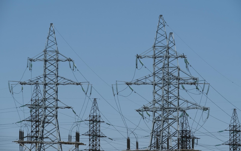 Более 300 км электросетей модернизируют в Алматы