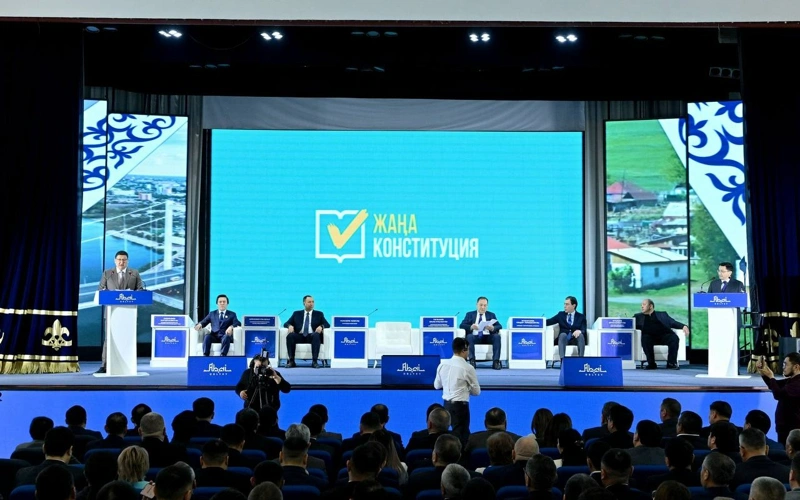 Buǵan deıin elimizde reformalar dál osyndaı keń aýqymda talqylanbaǵan - Ýálı
