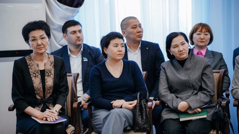 Серік Жұманғарин Батыс Қазақстан облысының кәсіпкерлерімен кездесті