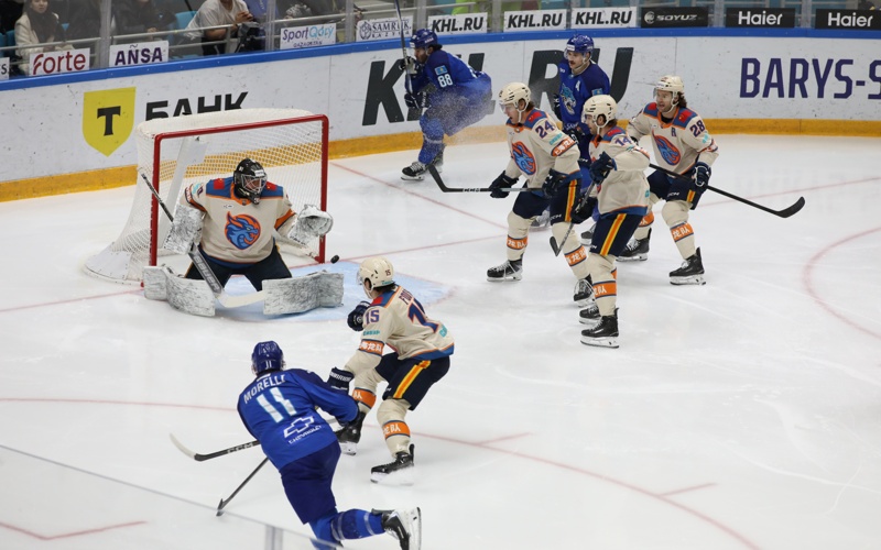 &laquo;Барыс&raquo; уступил китайскому клубу в&nbsp;домашнем матче в&nbsp;КХЛ
