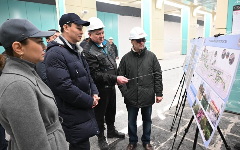 Аким Алматы Дархан Сатыбалды ознакомился с ходом строительства станции метро &laquo;Калкаман&raquo;