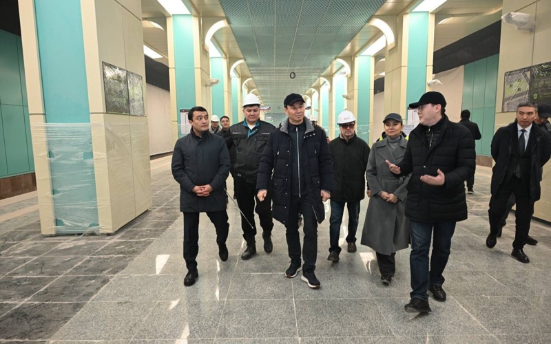 Аким Алматы Дархан Сатыбалды ознакомился с ходом строительства станции метро &laquo;Калкаман&raquo;