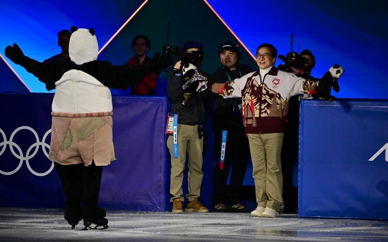 Mıhaıl Shaıdorov, Djekı Chan