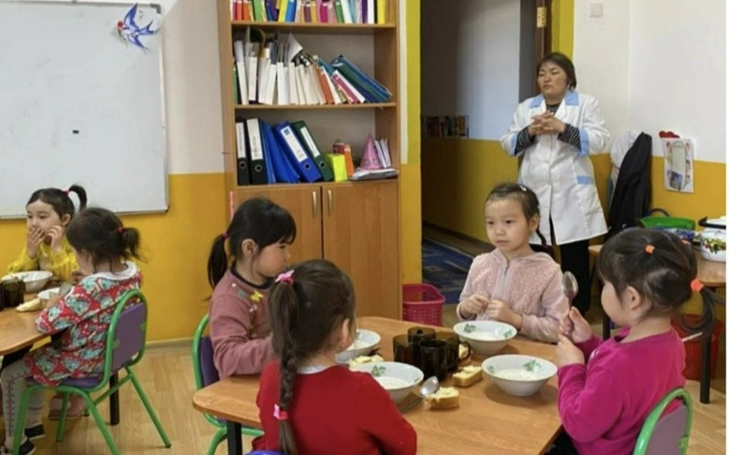 Ratsıonaldy tamaqtaný – bala saýlyǵynyń kepili