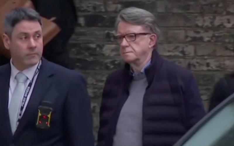 Burynǵy eýrokomıssar Pıter Mandelson Epshteınmen baılanysy úshin qamaýǵa alyndy