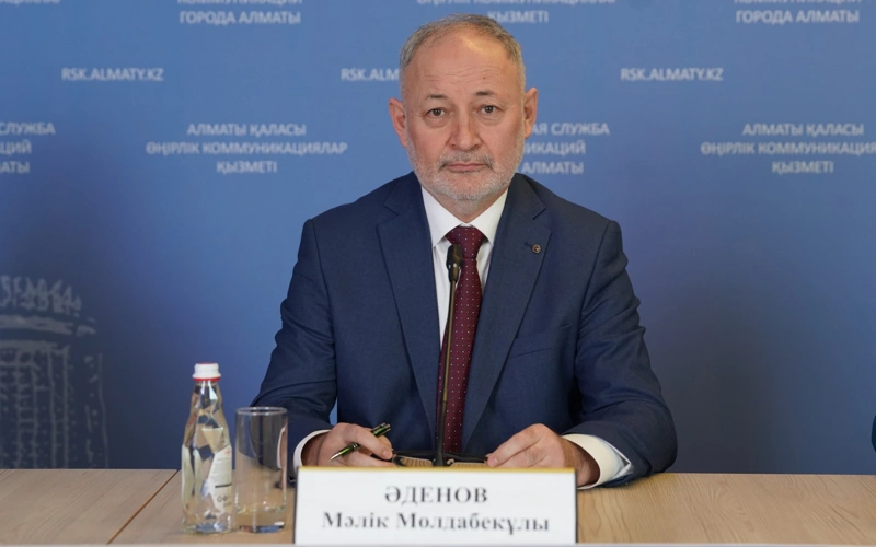 директор Национального научного центра фтизиопульмонологии Малик Аденов
