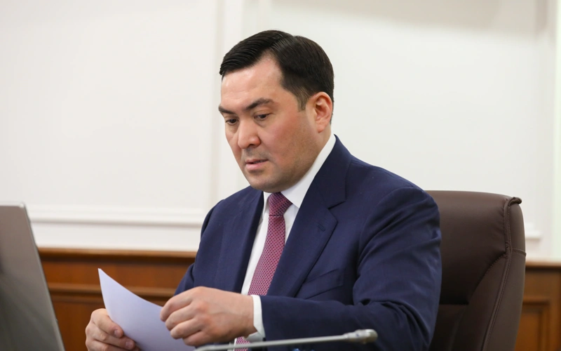 Erlan Aqkenjenov