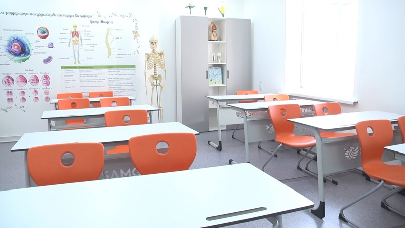 Qaraǵandyda túlekter UBT qarsańynda mektepsiz qaldy