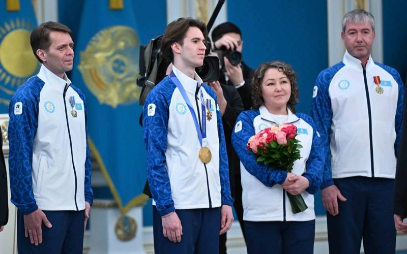 Head of State thanks the father of Olympic champion Mikhail Shaidorov