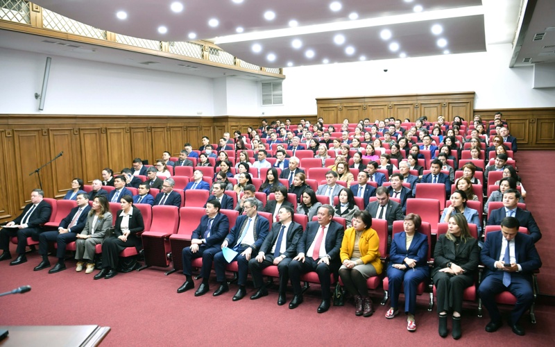 В Управлении делами Президента поддержали проект новой Конституции