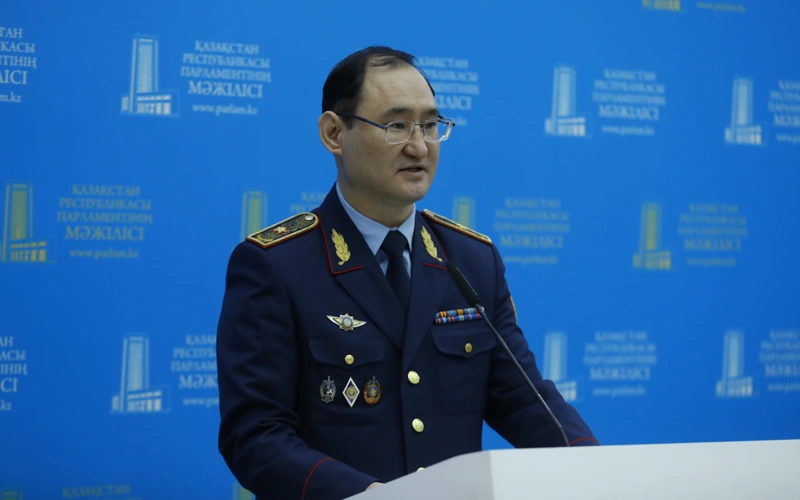 Sanjar Ádilov