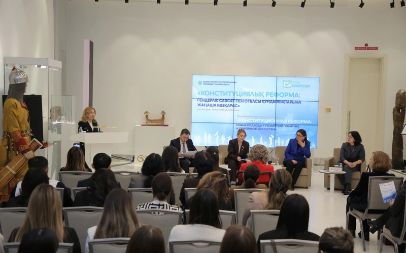 Prezıdenttik ortalyqta konstıtýtsııalyq reforma aıasynda genderlik jáne otbasylyq saıasat máseleleri qaraldy