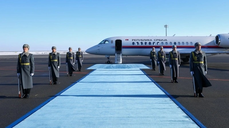 Сербия Президенти Александр Вучич Астанага расмий ташриф билан келди